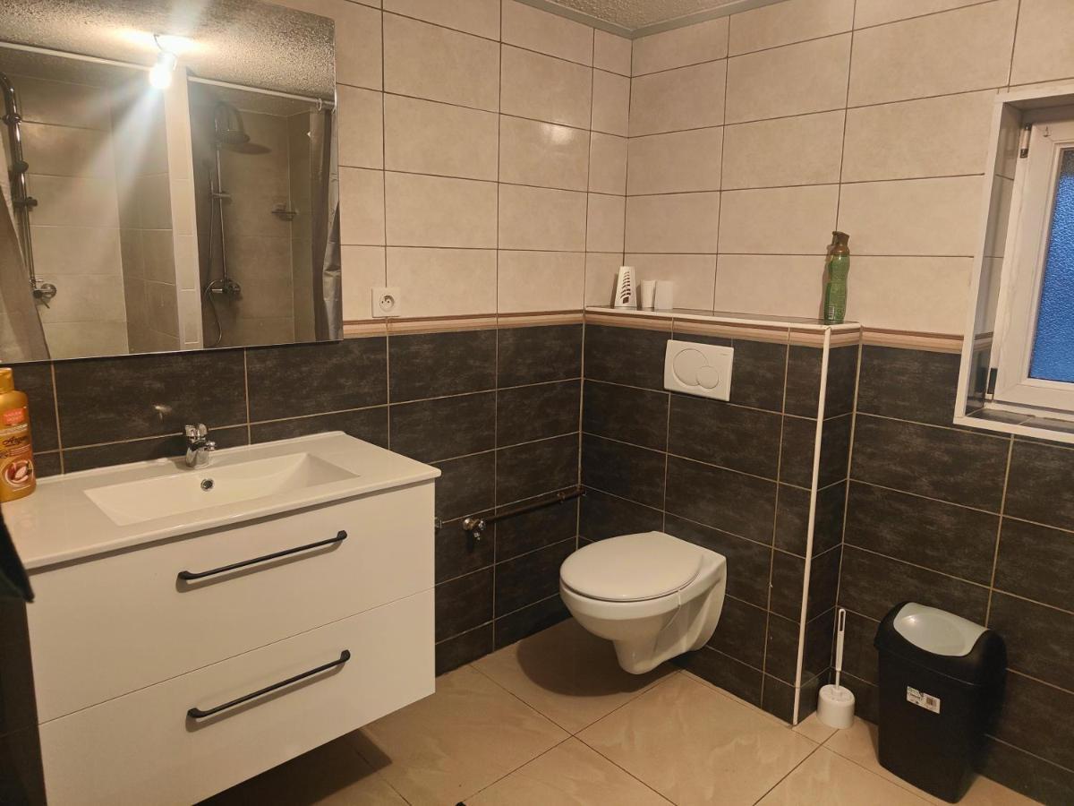 Chambre Climatisee Et Cosy Auberge Du Manala Hotel 24 24 Saint-Louis  Dış mekan fotoğraf